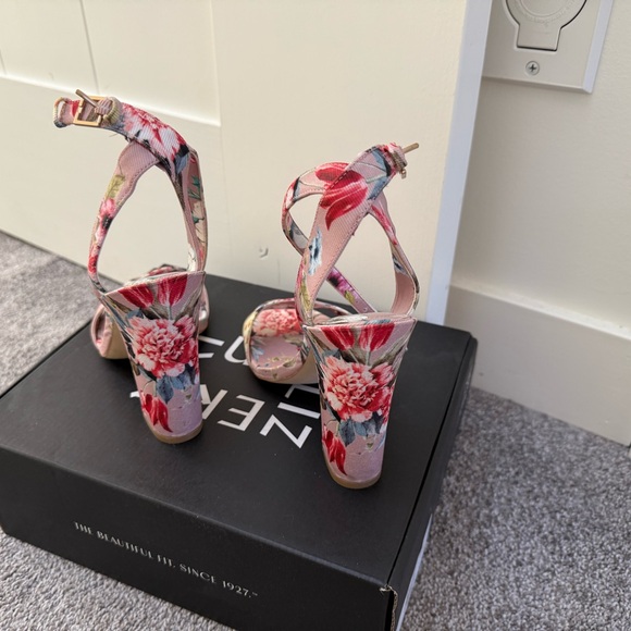 Nina Floral Women's Heels - Pink - Picture 3 of 4